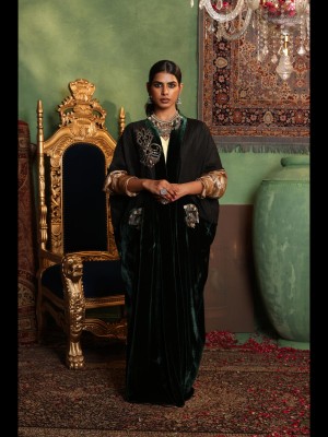 Green Velvet Bisht